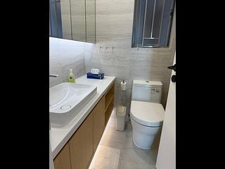 Tiu Keng Leng - Ocean Shores Phase 1 Block 1 06