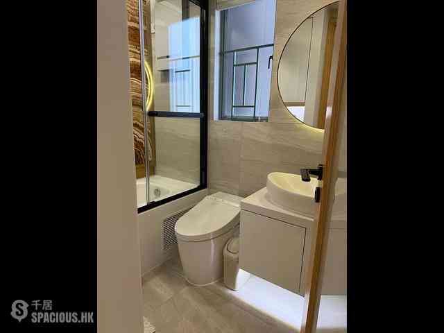 Tiu Keng Leng - Ocean Shores Phase 1 Block 1 07