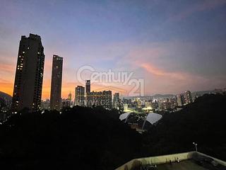 Happy Valley - Jardine's Lookout Garden Mansion Block A 02