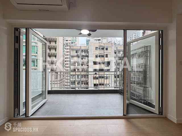 Mid Levels Central - Emerald Court 02