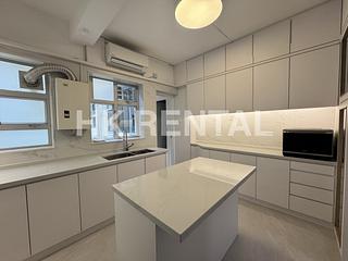 Mid Levels Central - Emerald Court 10
