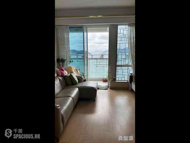 Tseung Kwan O - Monterey Block 1 01
