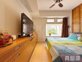 Happy Valley - Ventris Place 03