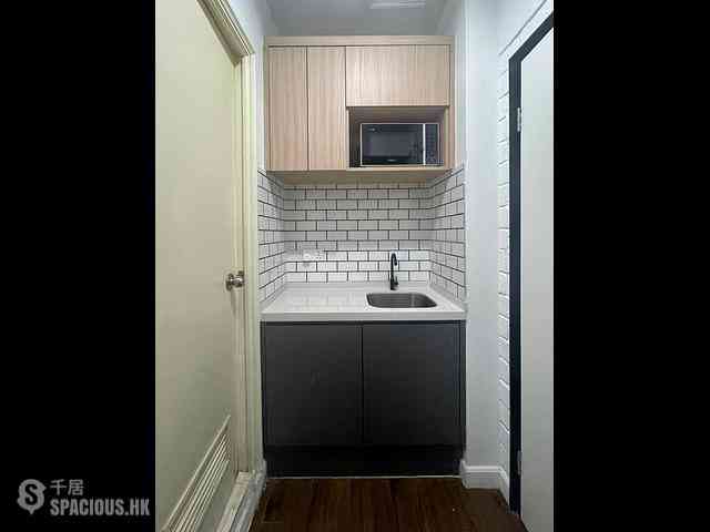 Sheung Wan - 113-115, Wing Lok Street 03