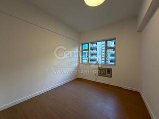 Mid Levels Central - Emerald Court 11