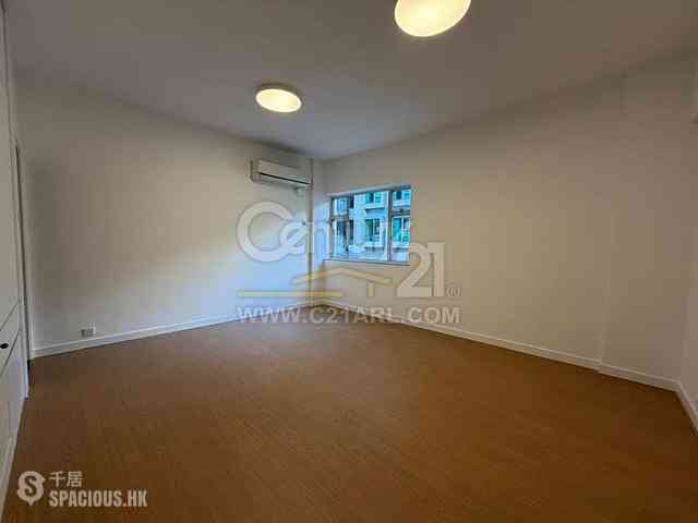 Mid Levels Central - Emerald Court 09