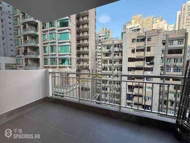 Mid Levels Central - Emerald Court 04