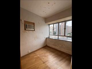 Tai Hang - Wing Hing Court 05