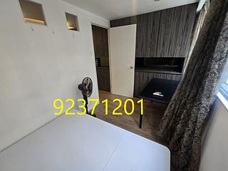 Wan Chai - 87, Queen's Road East 04