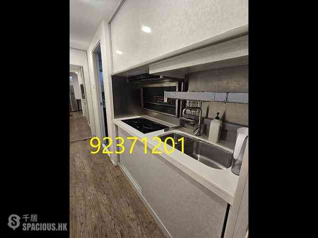Wan Chai - 87, Queen's Road East 06