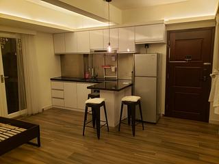 Central - 77-81, Hollywood Road 03