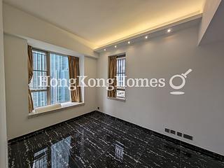 Tsim Sha Tsui - Harbour Pinnacle 04