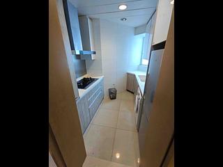 Lohas Park - Lohas Park Phase 2B Le Prime Block 6 18