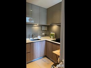 Mid Levels Central - Goldwin Heights 03