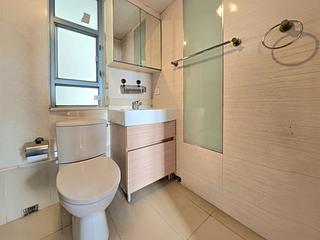 Tung Chung - Seaview Crescent 12