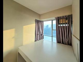 Tung Chung - Seaview Crescent 06