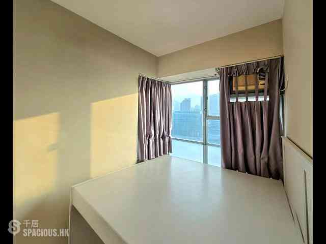 Tung Chung - Seaview Crescent 06
