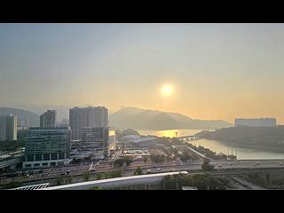 Tung Chung - Seaview Crescent 13