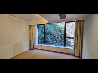 Happy Valley - The Hampton 11