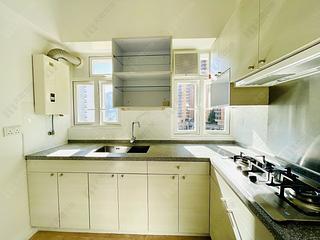 Leighton Hill - H & S Building 06