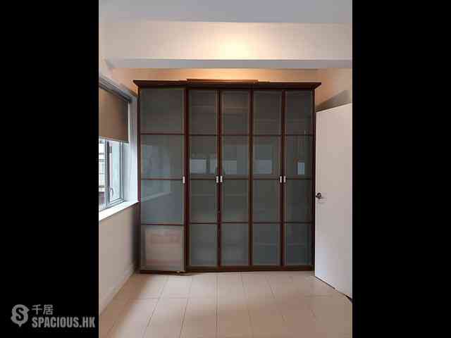 Sheung Wan - Hang Shing Lau 05