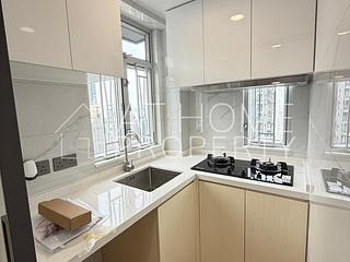 Sai Ying Pun - True Light Building 07