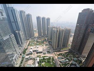 West Kowloon - The Harbourside Block 3 02