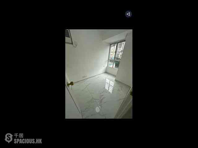 Sai Ying Pun - Macro Garden 02