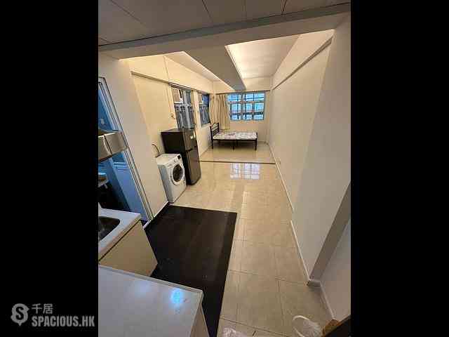 Kennedy Town - Hoi Tao Building Block B 01
