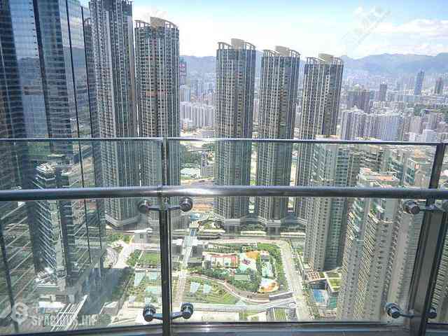 West Kowloon - The Harbourside 01