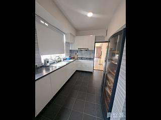 Stanley - Redhill Peninsula Site A (Phase 4) 05