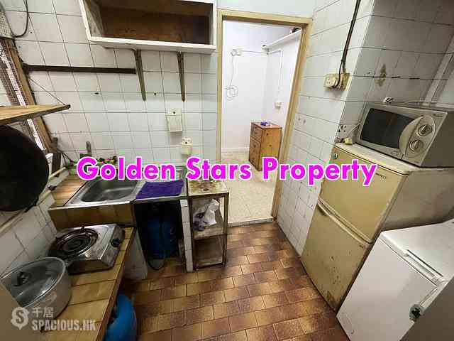Sheung Wan - 121, Bonham Strand 04