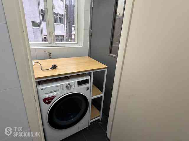 Causeway Bay - Hon Man Mansion 06