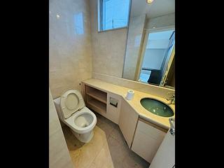 Tung Chung - Coastal Skyline Phase 2 Le Bleu 29