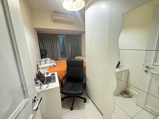 Tung Chung - Caribbean Coast Phase 4 Crystal Cove Tower 16 03