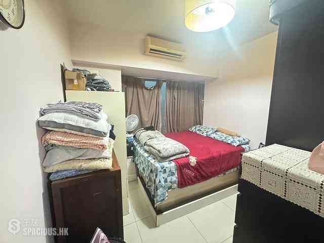 Tung Chung - Caribbean Coast Phase 4 Crystal Cove Tower 16 06