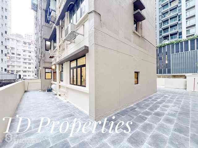 Happy Valley - Yuk Sau Mansion 10