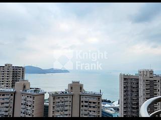 Pok Fu Lam - Baguio Villa 12