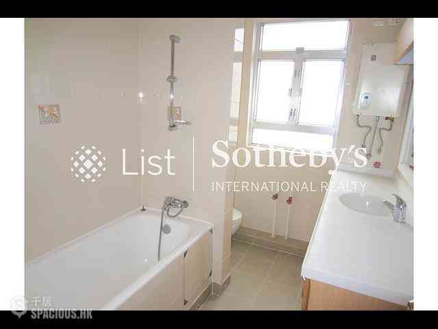 Jardines Lookout - 111, Mount Butler Road 07