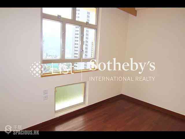 Jardines Lookout - 111, Mount Butler Road 08