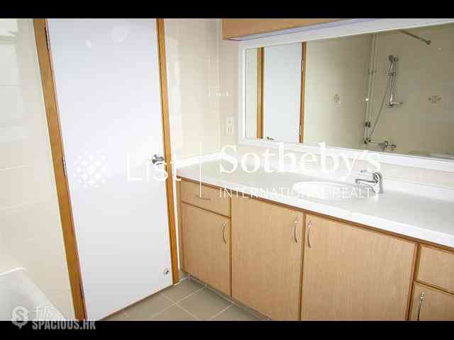 Jardines Lookout - 111, Mount Butler Road 10