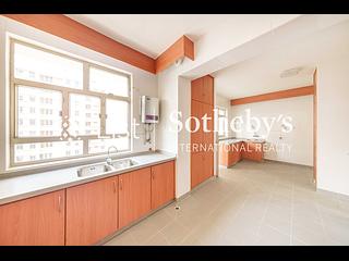Jardines Lookout - 111, Mount Butler Road 09