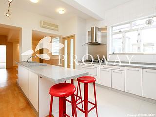 Happy Valley - Sanitarian Apartments 11
