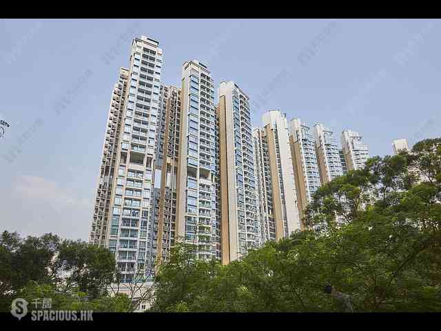 Ap Lei Chau - Larvotto Block 10 01