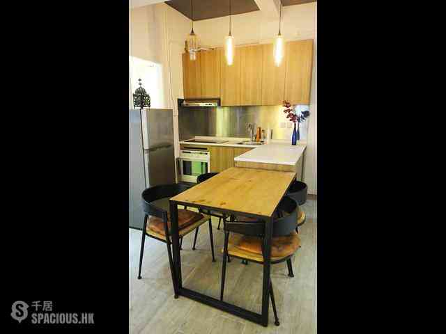 Causeway Bay - 73, King's Road 03