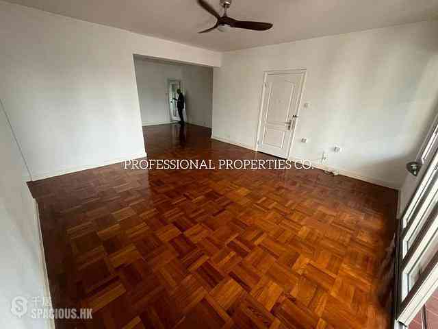 Mid Levels Central - Wing Hong Mansion 07