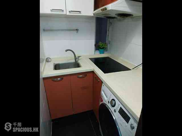 Wan Chai - Tonnochy Towers Block A 07