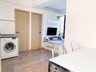 Causeway Bay - Lockhart House Block A 02