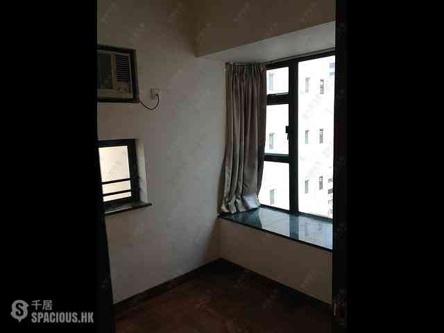 Wan Chai - Yanville 04