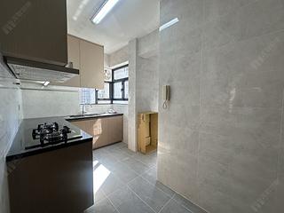 Mid Levels Central - Elegant Terrace Block 2 09